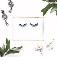 Load image into Gallery viewer, Eyelashes Jewelry Dish